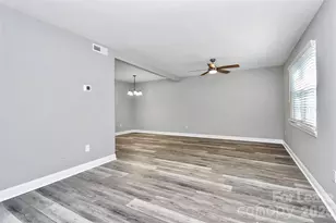 11013 Park Rd, Charlotte, NC 28226 - Photo 5