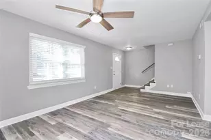 11013 Park Rd, Charlotte, NC 28226 - Photo 7