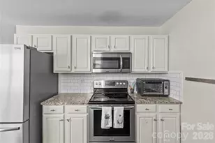 406 Calhoun St, Fort Mill, SC 29715 - Photo 15