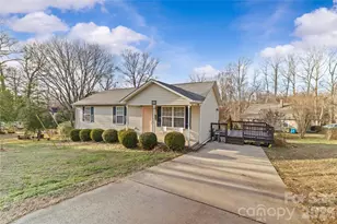 406 Calhoun St, Fort Mill, SC 29715 - Photo 3