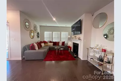 11838 Red Leaf Drive, Charlotte, NC 28215 - Photo 5