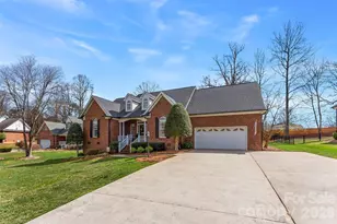 2708 Wynewood Ct, Gastonia, NC 28056 - Photo 3