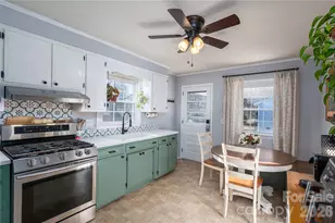 1466 Pressley Dr, Lincolnton, NC 28092 - Photo 9