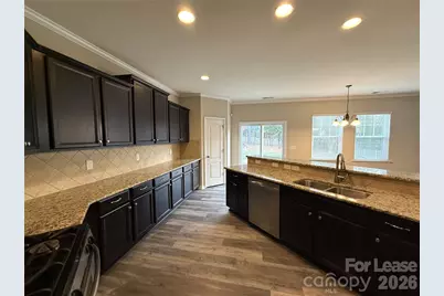 1121 Wainscott Drive, Waxhaw, NC 28173 - Photo 9