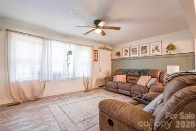 2106 S Post Road, Shelby, NC 28152 - Photo 9