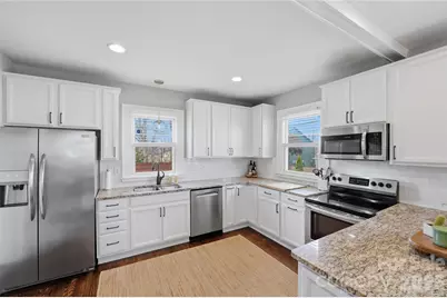 800 E 20th Street, Charlotte, NC 28205 - Photo 17