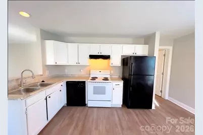 5313 Abbywood Lane, Charlotte, NC 28269 - Photo 7