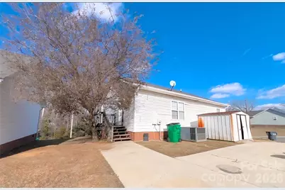 5313 Abbywood Lane, Charlotte, NC 28269 - Photo 17