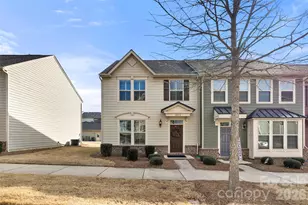 2023 Sage Park Dr, Charlotte, NC 28217 - Photo 5