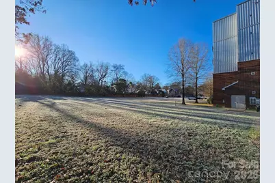 2338 Yadkin Avenue #D110, Charlotte, NC 28205 - Photo 15