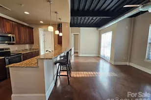 2338 Yadkin Ave, Charlotte, NC 28205 - Photo 3