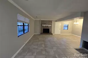 5729 Brickstone Dr, Charlotte, NC 28227 - Photo 3