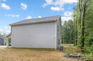 539 Dawn Cir, Charlotte, NC 28213 - Photo 29