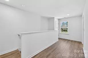 539 Dawn Cir, Charlotte, NC 28213 - Photo 15