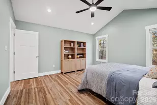 61 Sky Top View, Marshall, NC 28753 - Photo 21