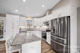 61 Sky Top View, Marshall, NC 28753 - Photo 15