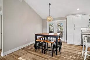 61 Sky Top View, Marshall, NC 28753 - Photo 19