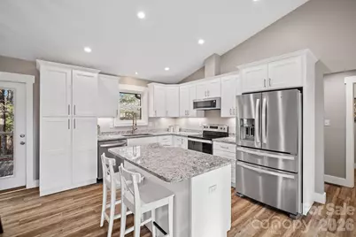 61 Sky Top View, Marshall, NC 28753 - Photo 13