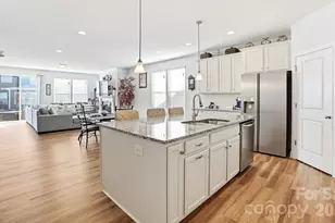 1022 Mendenhall St, Indian Trail, NC 28079 - Photo 5