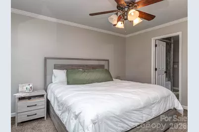 8603 Fox Chase Lane, Charlotte, NC 28269 - Photo 17