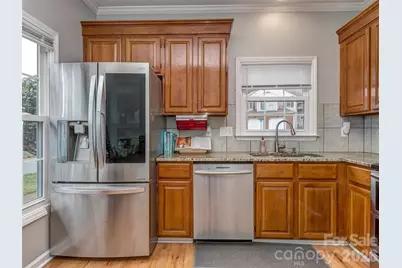 8603 Fox Chase Lane, Charlotte, NC 28269 - Photo 11