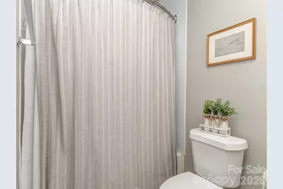 8603 Fox Chase Lane, Charlotte, NC 28269 - Photo 23