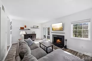 3617 Maple Glen Ln, Charlotte, NC 28226 - Photo 7