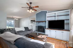 2326 Firmin Ct, Gastonia, NC 28056 - Photo 3