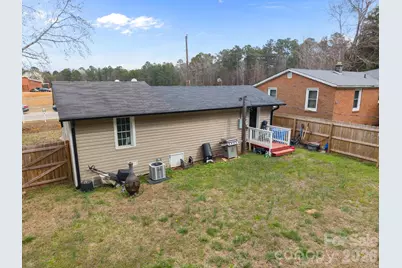 319 N Arnold Street, Pageland, SC 29728 - Photo 5