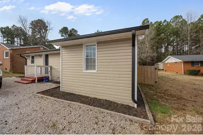 319 N Arnold Street, Pageland, SC 29728 - Photo 17