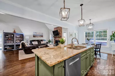 134 Lakeshore Hills Drive, Mooresville, NC 28117 - Photo 19