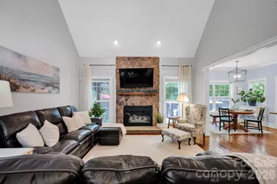 134 Lakeshore Hills Drive, Mooresville, NC 28117 - Photo 9