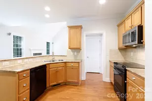 2656 Stonetrace Dr, Rock Hill, SC 29730 - Photo 9