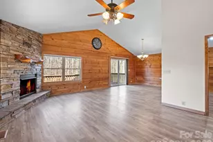 114 Woodstock Ln, Rutherfordton, NC 28139 - Photo 5