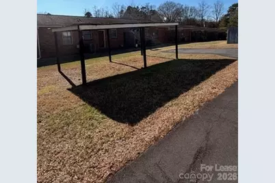 1015 20th Street NE, Hickory, NC 28601 - Photo 11