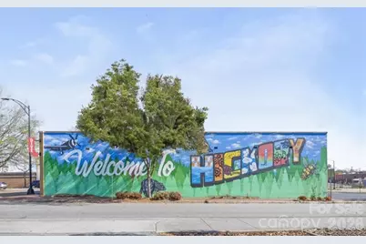 1033D 39th Avenue Loop NE, Hickory, NC 28601 - Photo 15