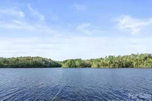 1033D 39th Ave Loop NE, Hickory, NC 28601 - Photo 17