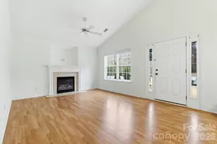 2126 Downing St, Charlotte, NC 28205 - Photo 9