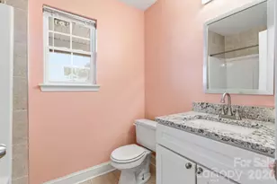 2126 Downing St, Charlotte, NC 28205 - Photo 19