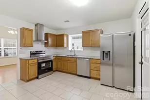 2126 Downing St, Charlotte, NC 28205 - Photo 11