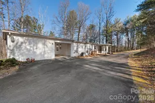 3435 Nelson Ln, Morganton, NC 28655 - Photo 9