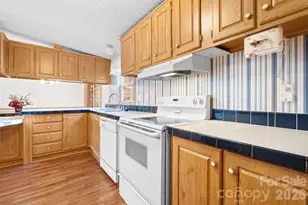 3435 Nelson Ln, Morganton, NC 28655 - Photo 17