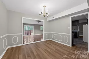 7129 Walnut Wood Dr, Charlotte, NC 28227 - Photo 9