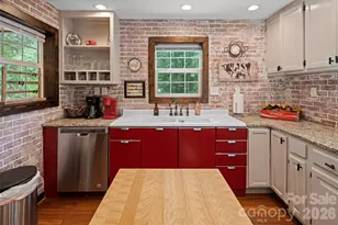 1375 Stoney Brook Ln, Boone, NC 28607 - Photo 11