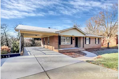 526 Julia Avenue, Belmont, NC 28012 - Photo 1