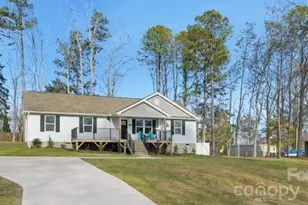 2305 Holly Ln, Shelby, NC 28150 - Photo 3