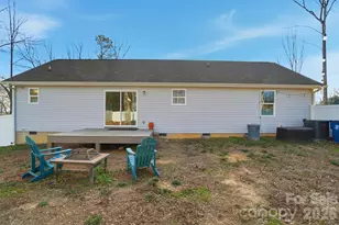2305 Holly Ln, Shelby, NC 28150 - Photo 27