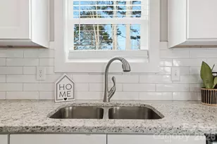 2305 Holly Ln, Shelby, NC 28150 - Photo 15