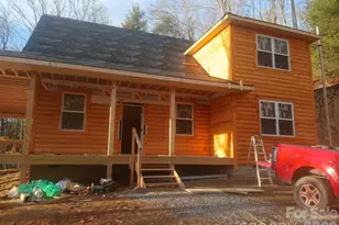 282 Megan Dr, Clyde, NC 28721 - Photo 1