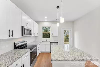 1554 7th Avenue Drive SW, Hickory, NC 28602 - Photo 19